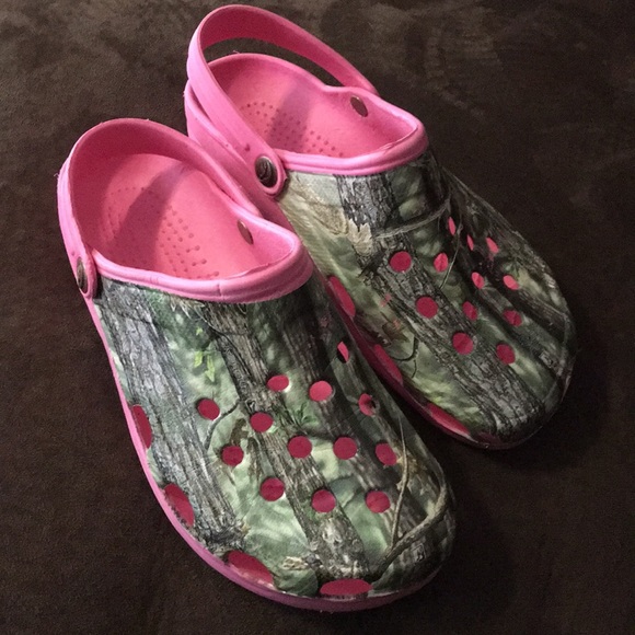 Camo Shoes - Camo’s Pink Clog Style Slip on Shoe Size Large